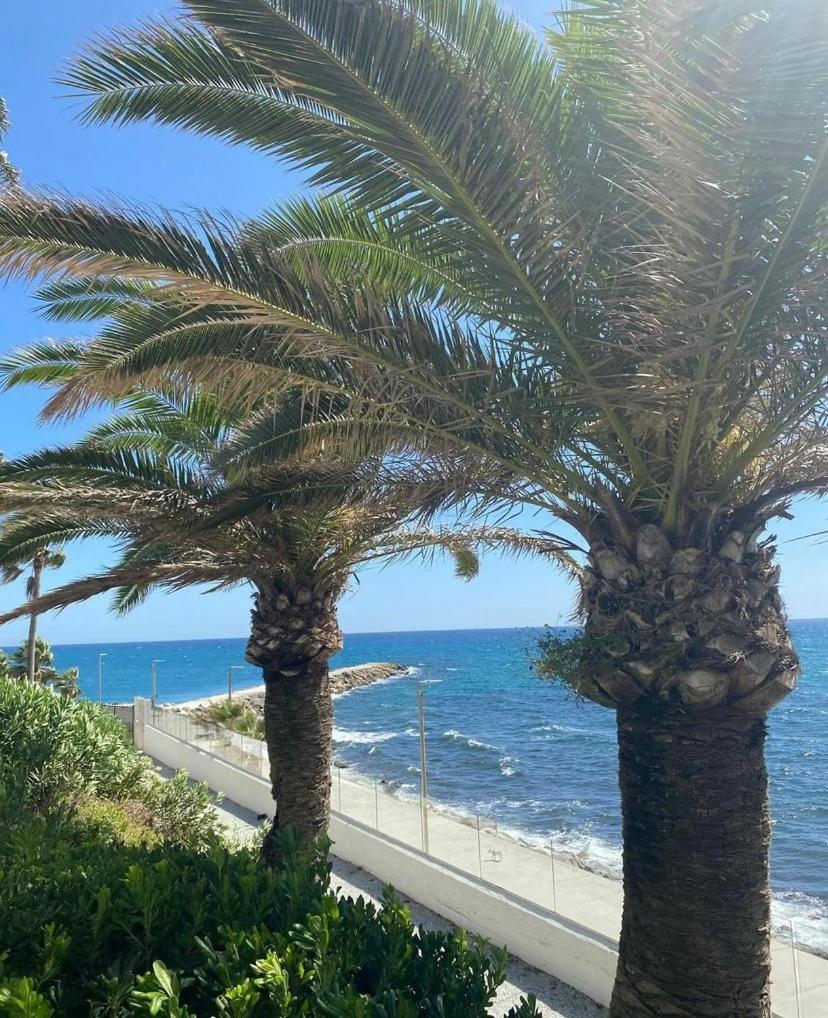 Apartment Fabuloso Apto 1-5 Personas Torrequebrada-benalmadena Piscina Terraza Parking Wi-fi Benalmadena